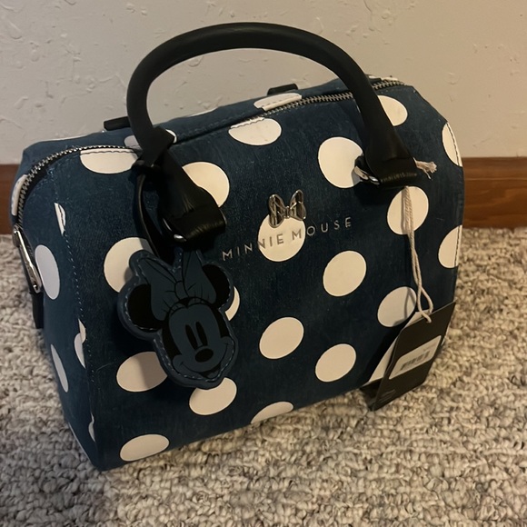 Minni Mouse Loungefly purse - Picture 3 of 7